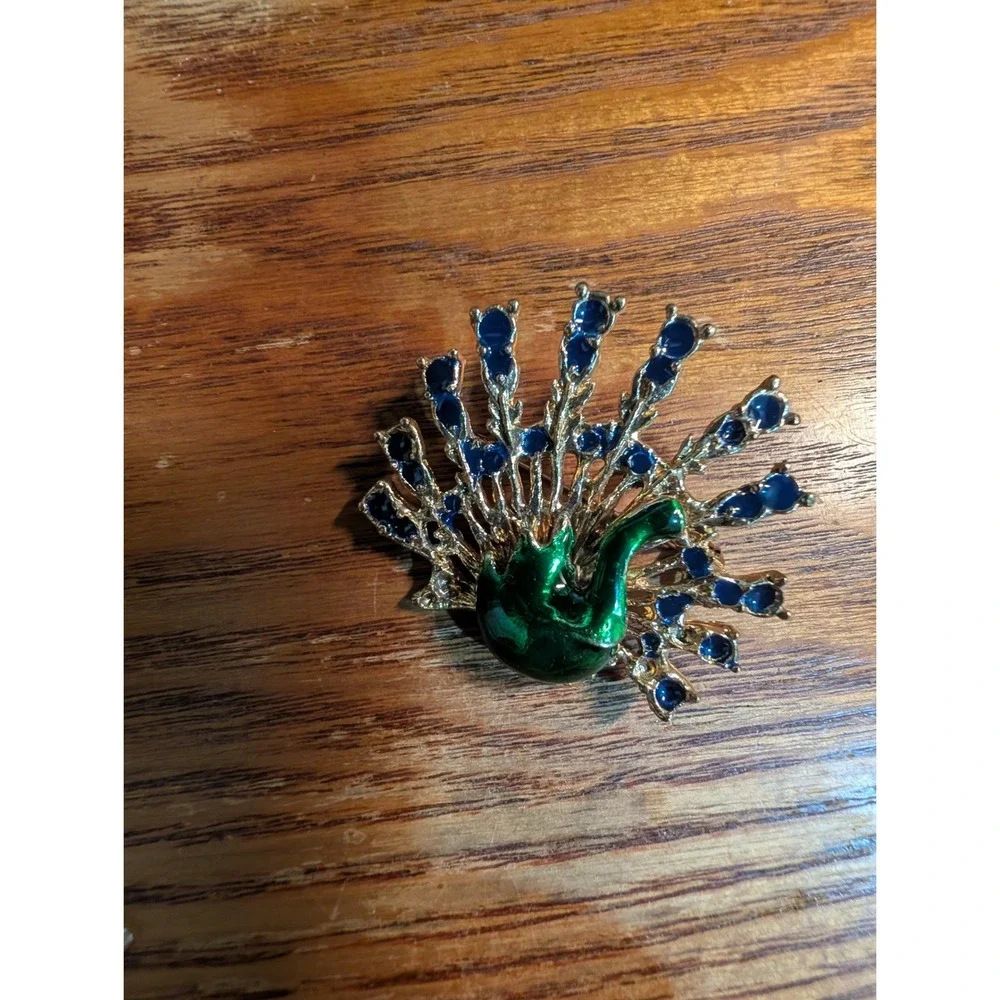 Vintage Peacock Brooch Gold Tone Green Enamel Blue Rhinestone Animal Pin
